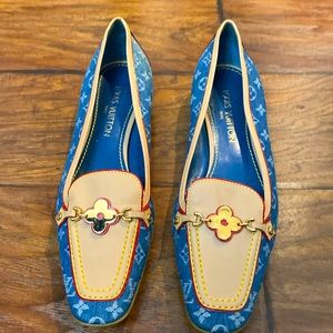Like NEW Louis Vuitton Denim flats